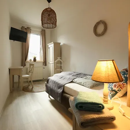 Neue Stadtmitte Πανσιόν *